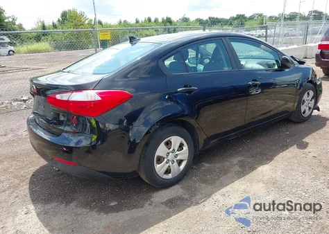 2015 Kia Forte Lx z USA, uszkodzony, nr VIN KNAFK4A62F5436534